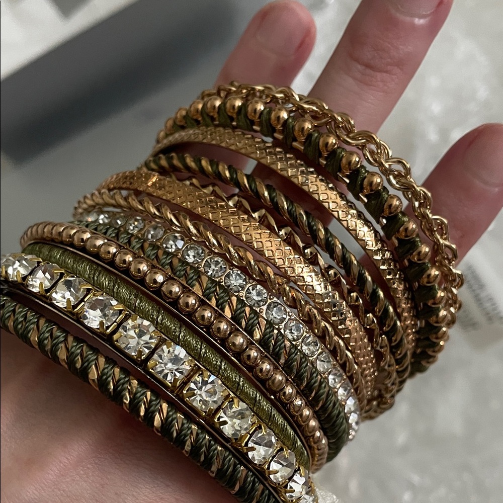 NWT Neiman Marcus 13 bangle bracelet set gold crystal olive green